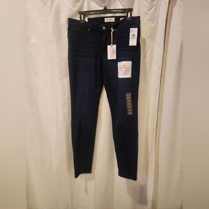 Jessica Simpson Kiss Me Super Skinny Jeans Size 31